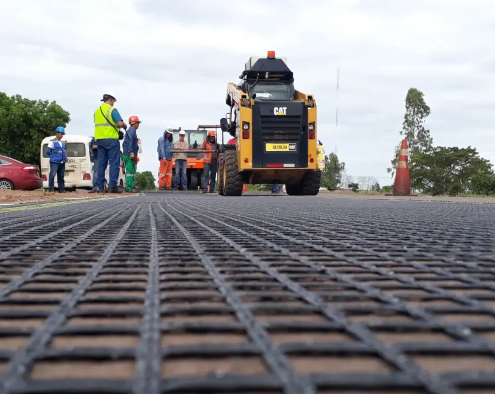 Refuerzo de capa asfáltica Vía Puerto López – Puerto Gaitán, Colombia