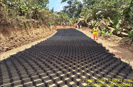 Mejoramiento de subrasante en suelos arcillosos y rehabilitación de la carretera Dv. Palambla – Dv. Naranjo, Piura, Perú.